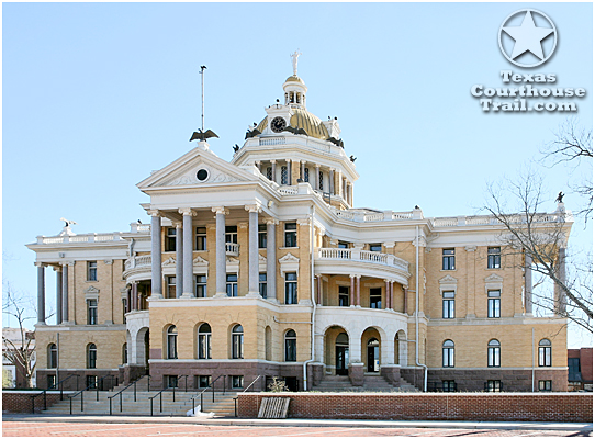 Upshur County, Texas Courthouse - courtesy of http://www.texascourthousetrail.com