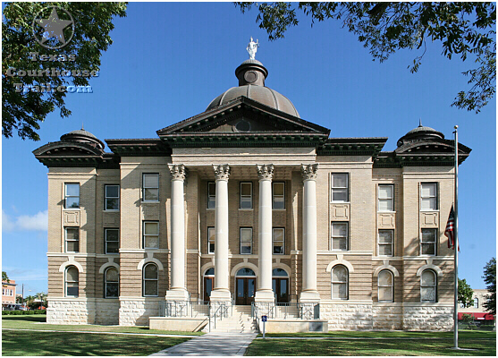 Upshur County, Texas Courthouse - courtesy of http://www.texascourthousetrail.com